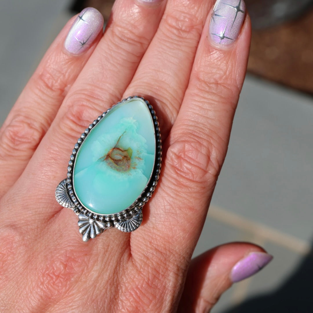 Teardrop Fischer Stone Ring (made in your size)