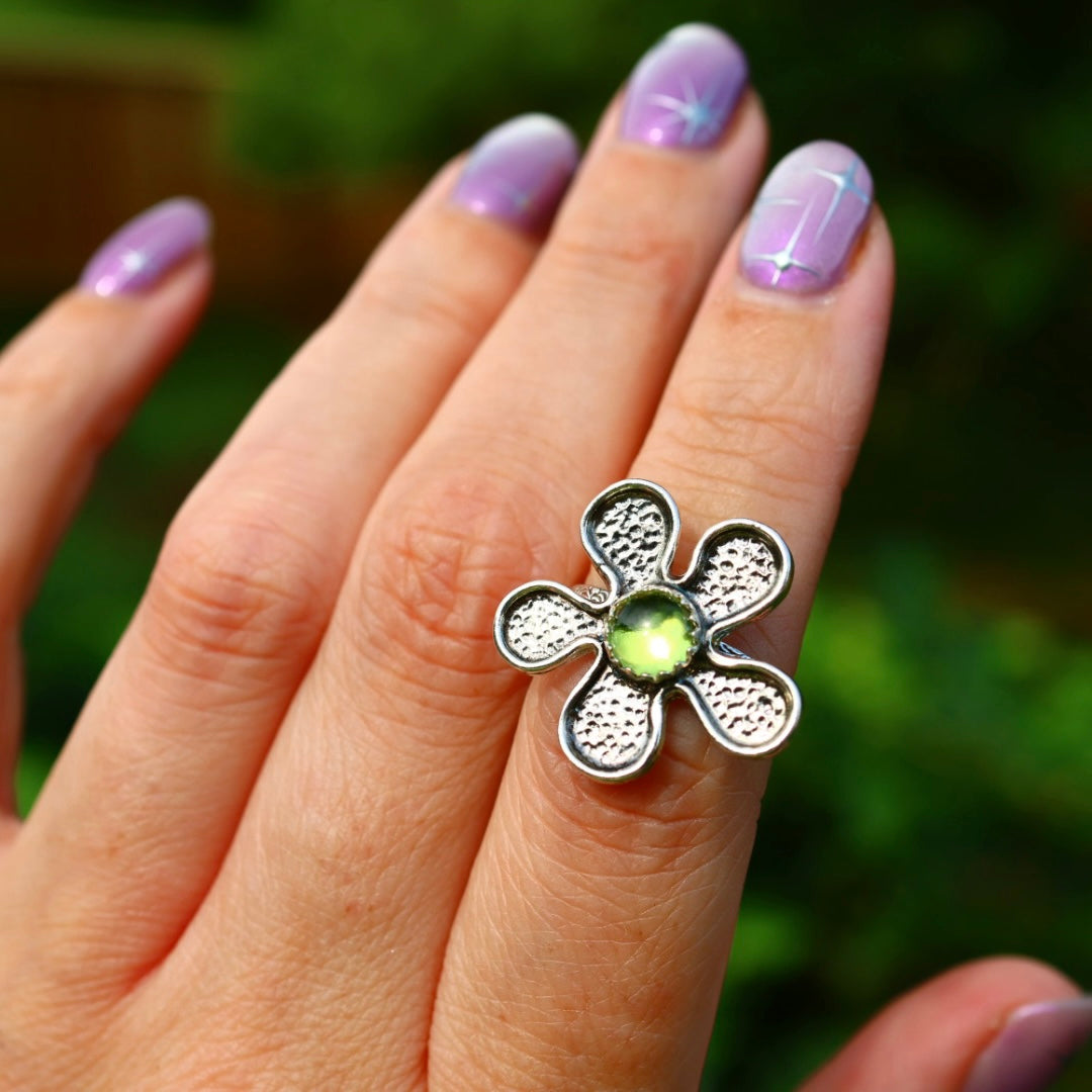 Sterling Silver Flower Ring with Peridot
