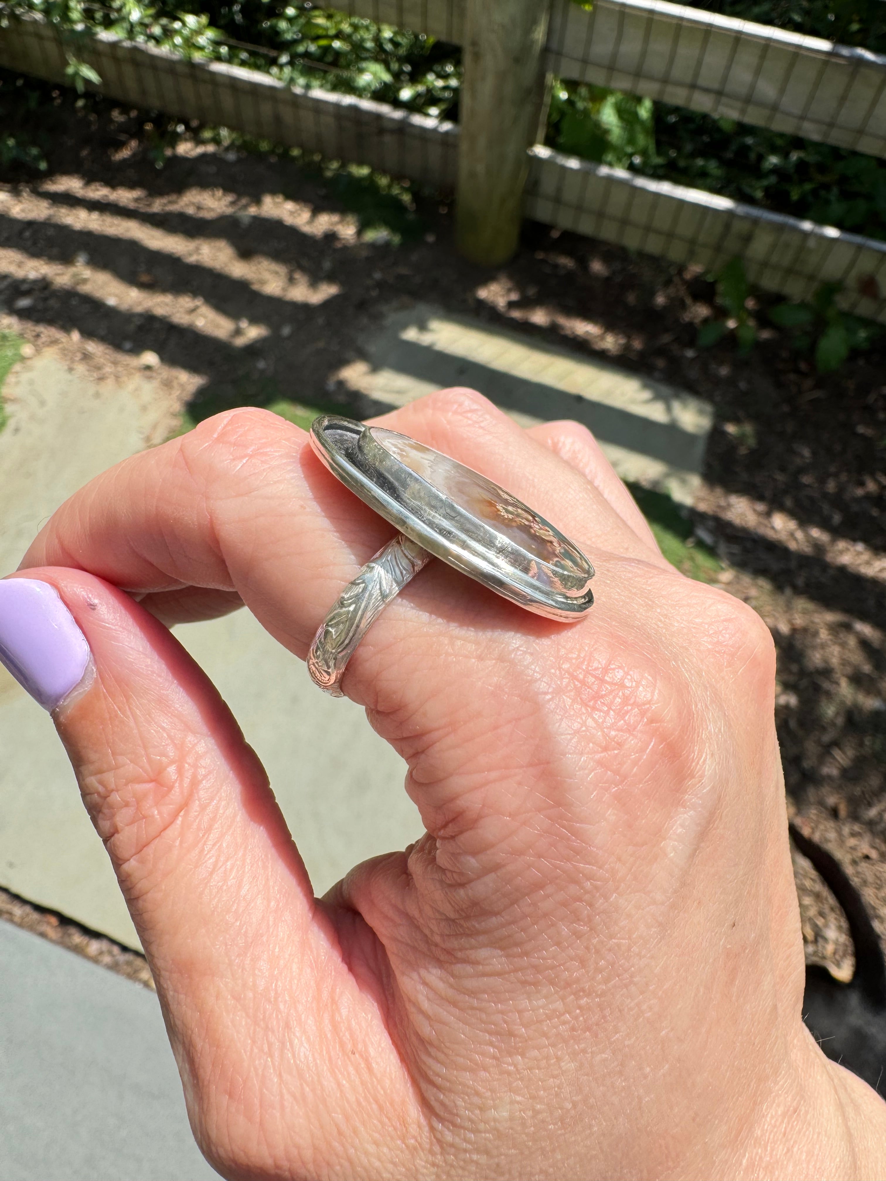 Prudent Man Plume (Size 9)