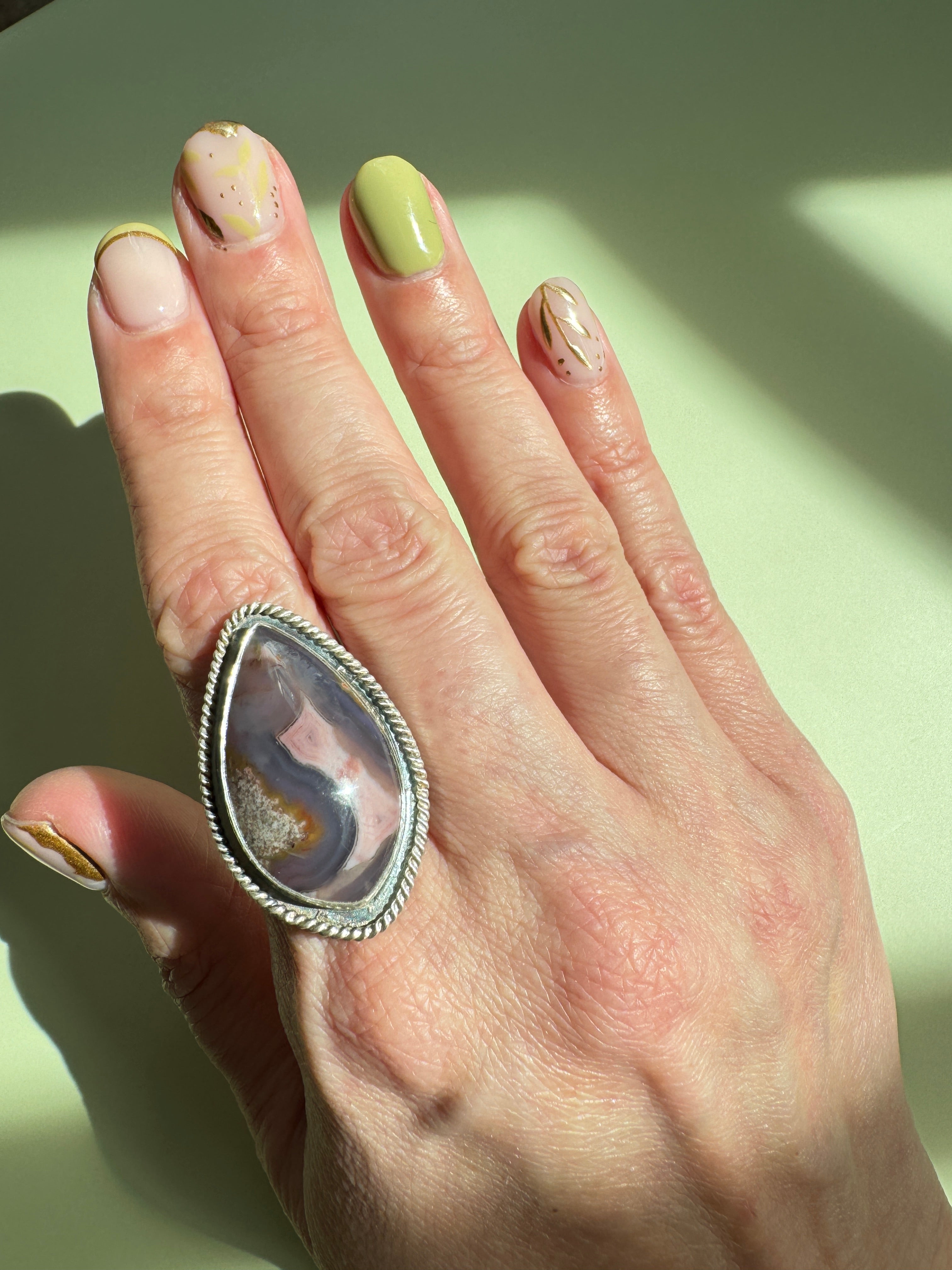 Purple Passion Agate Ring (Size 9.5/10)