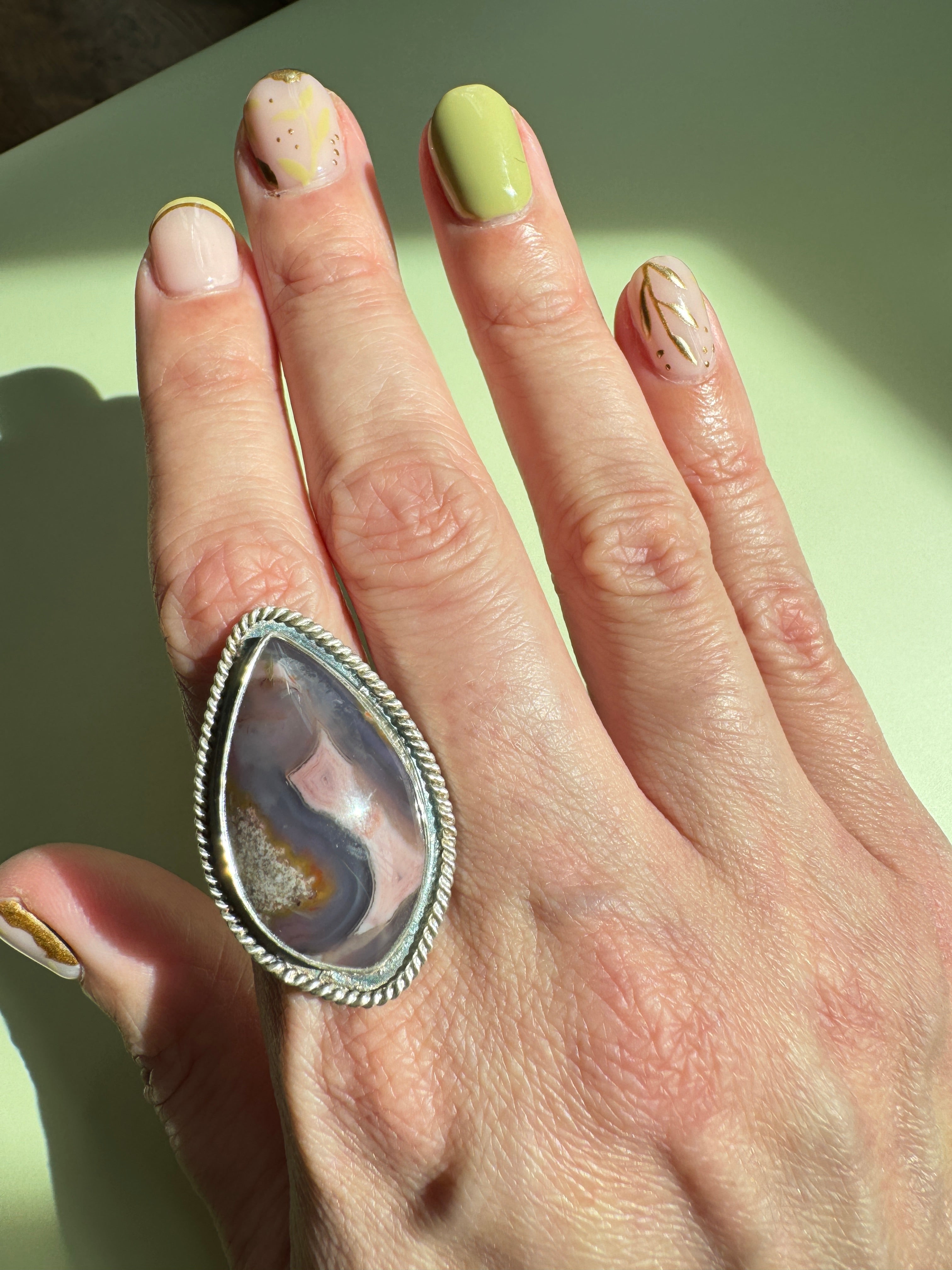 Purple Passion Agate Ring (Size 9.5/10)