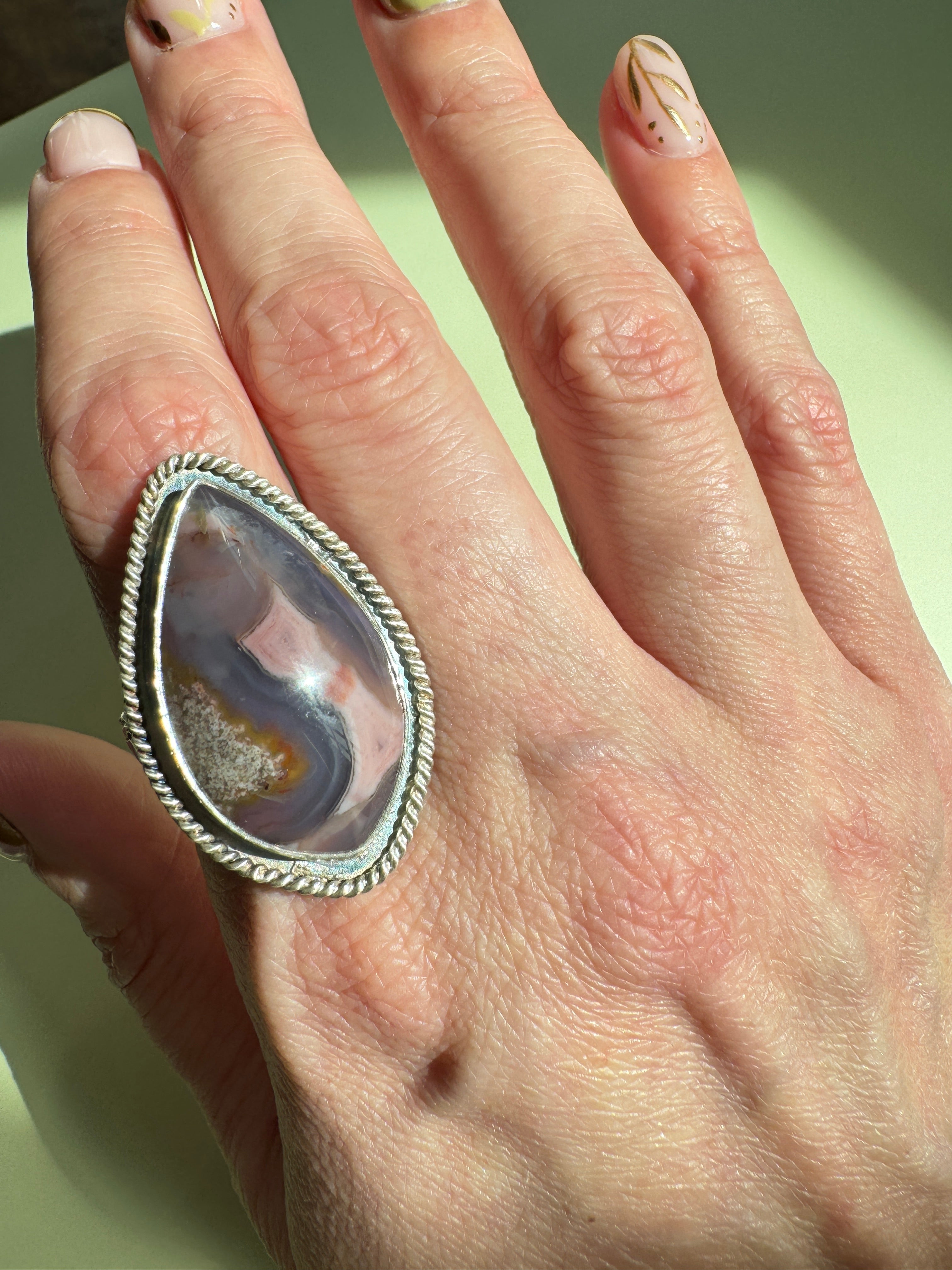 Purple Passion Agate Ring (Size 9.5/10)