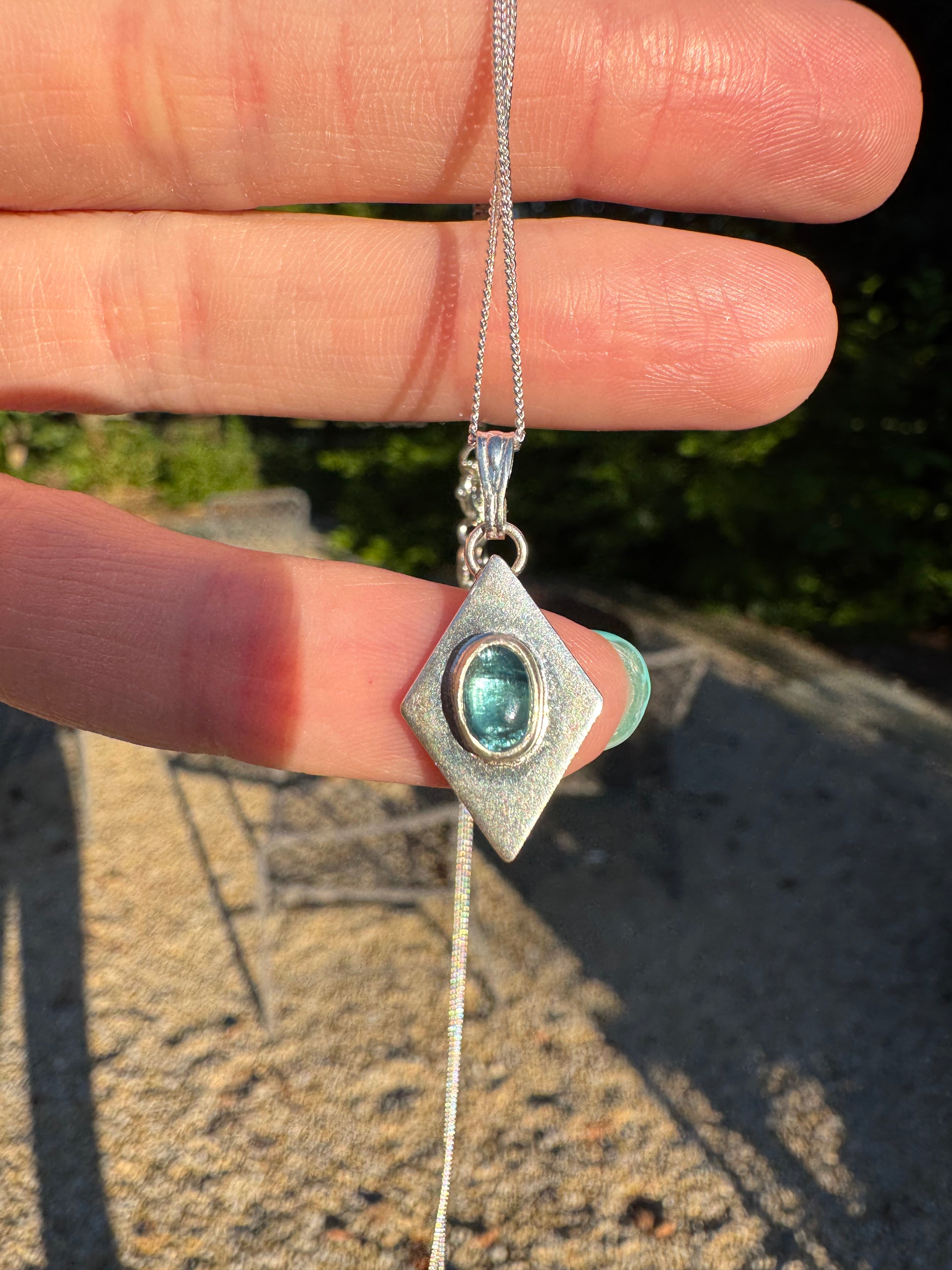 Diamond, Teardrop & Oval Charms
