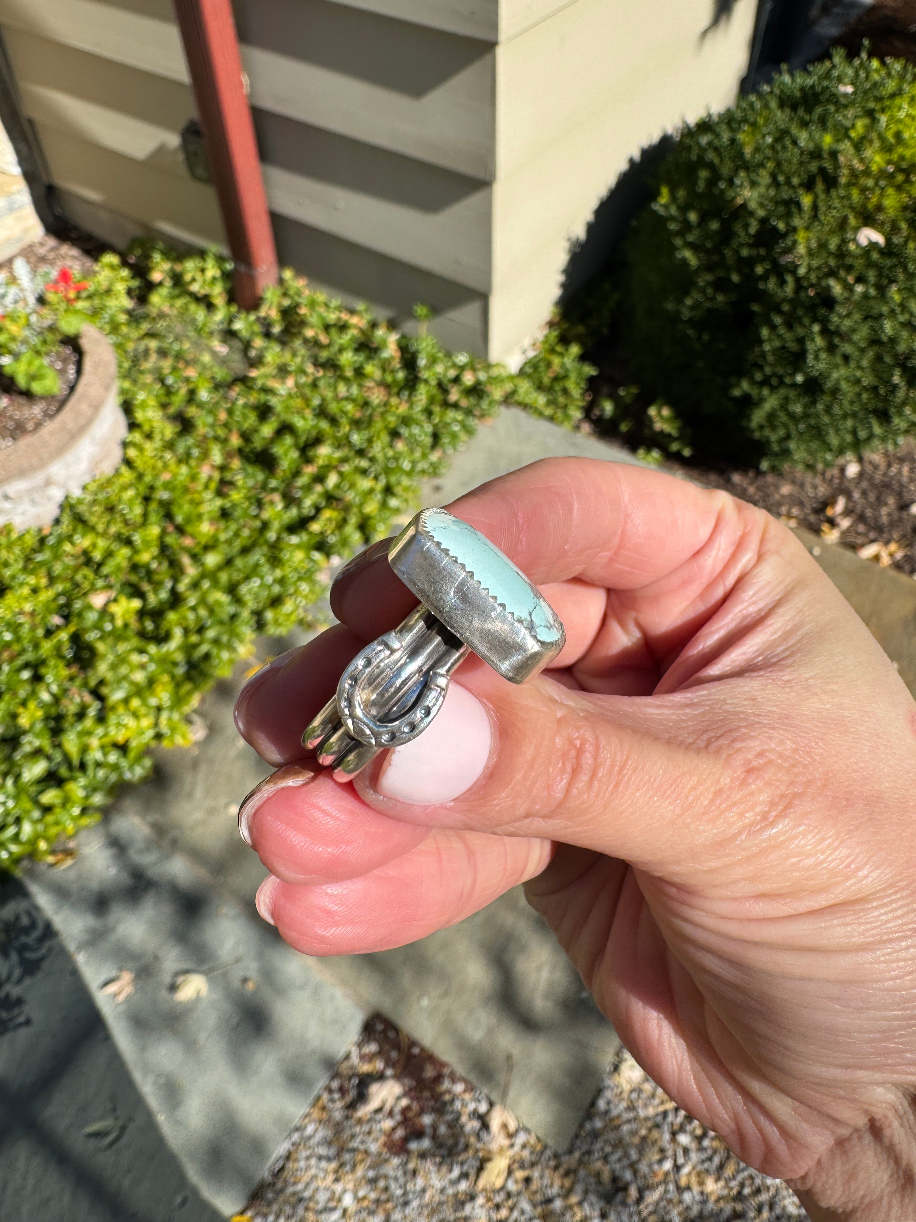 Americana ring. Southwest style turquoise with sterling silver horseshoe. Western rodeo cowboy style jewelry