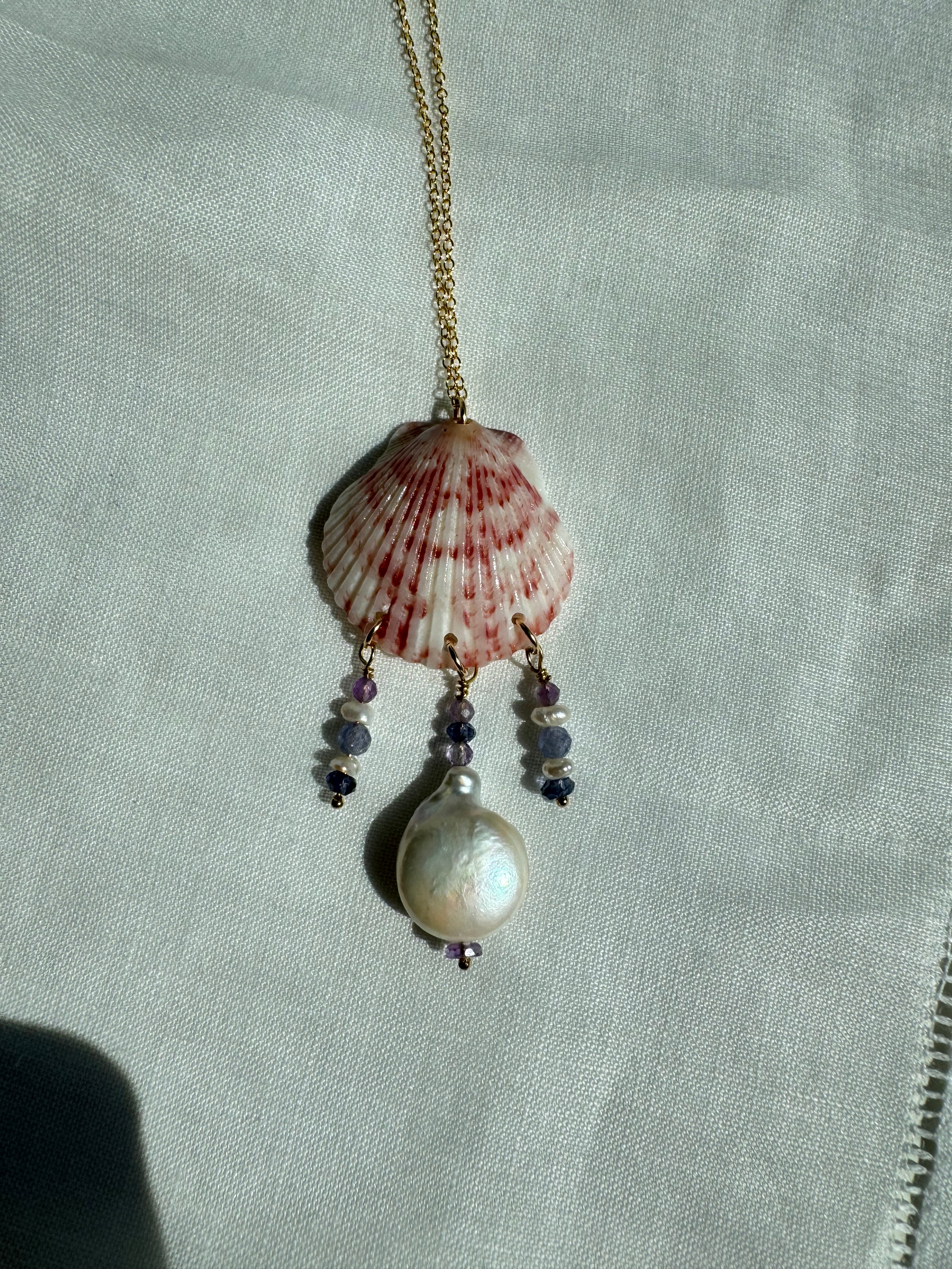 Pink Shell Necklace with Pearls
