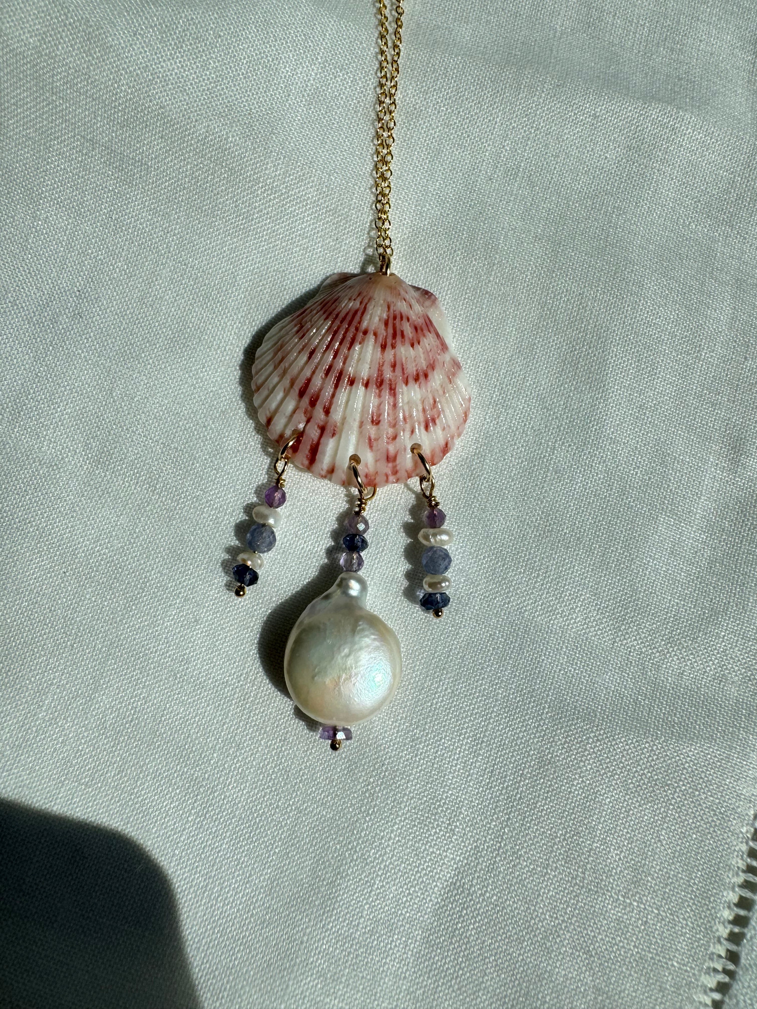 Pink Shell Necklace with Pearls