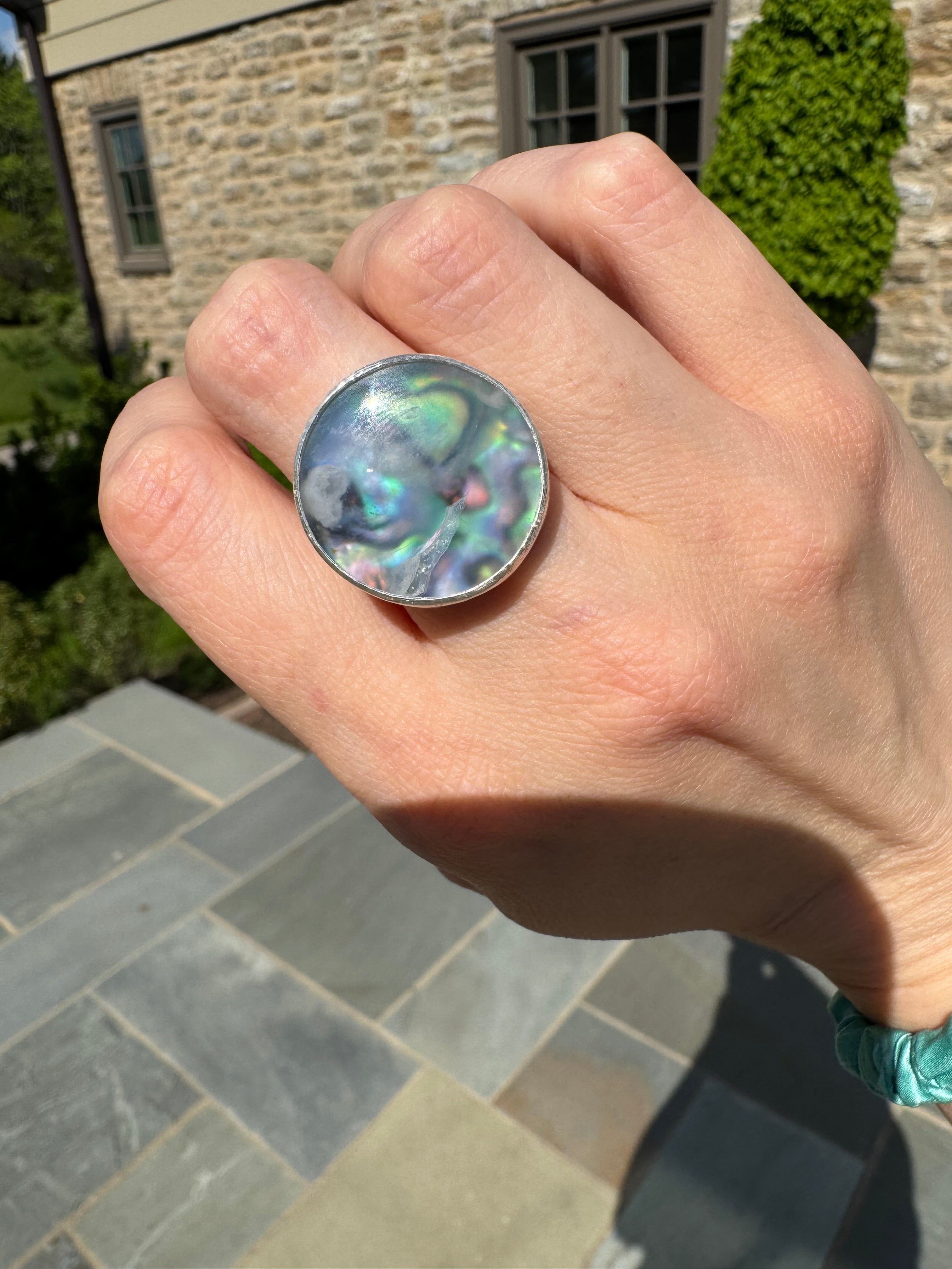 Ochoco Tube with New Zealand Abalone (Size 6-6.25)