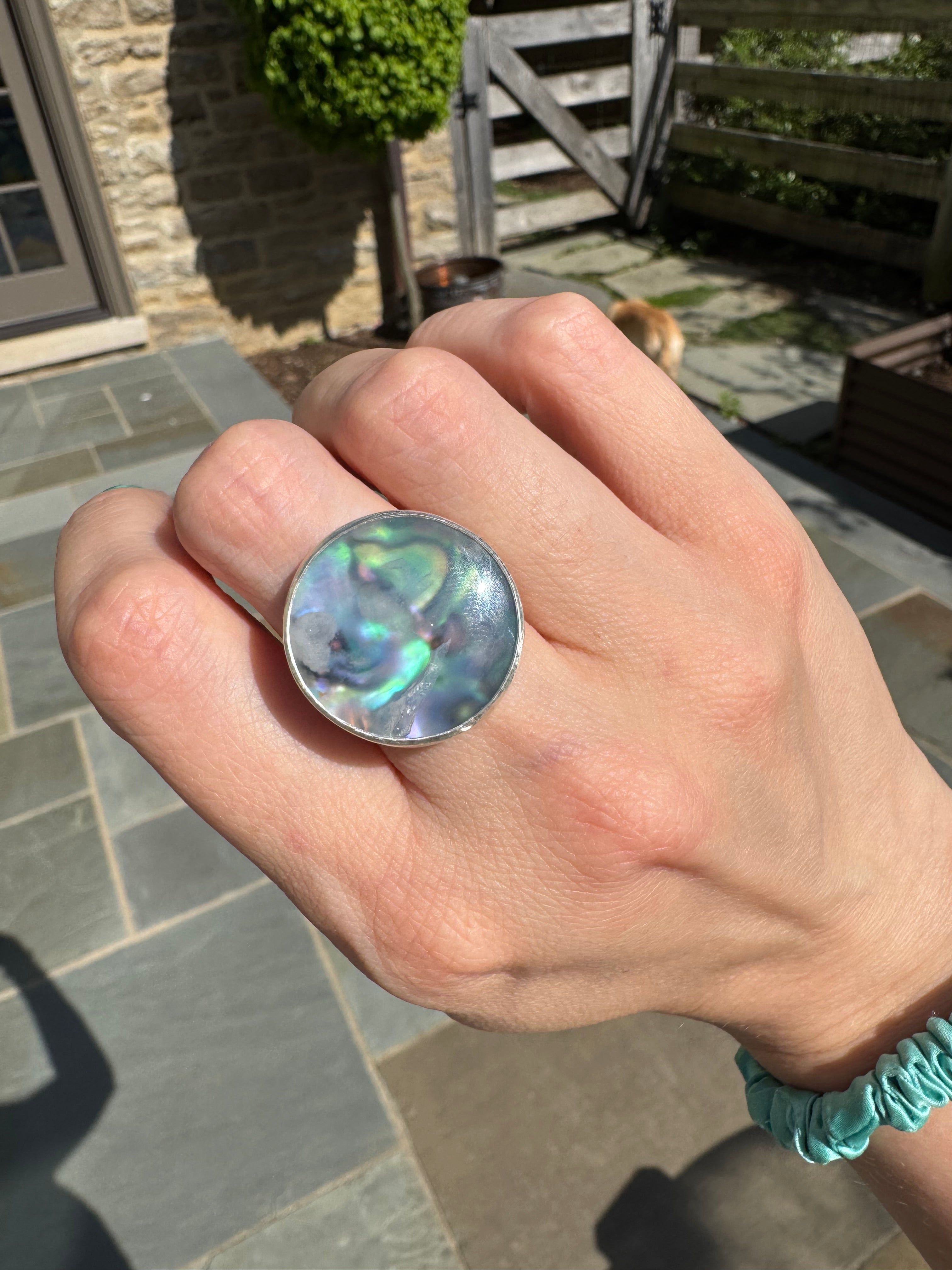 Ochoco Tube with New Zealand Abalone (Size 6-6.25)