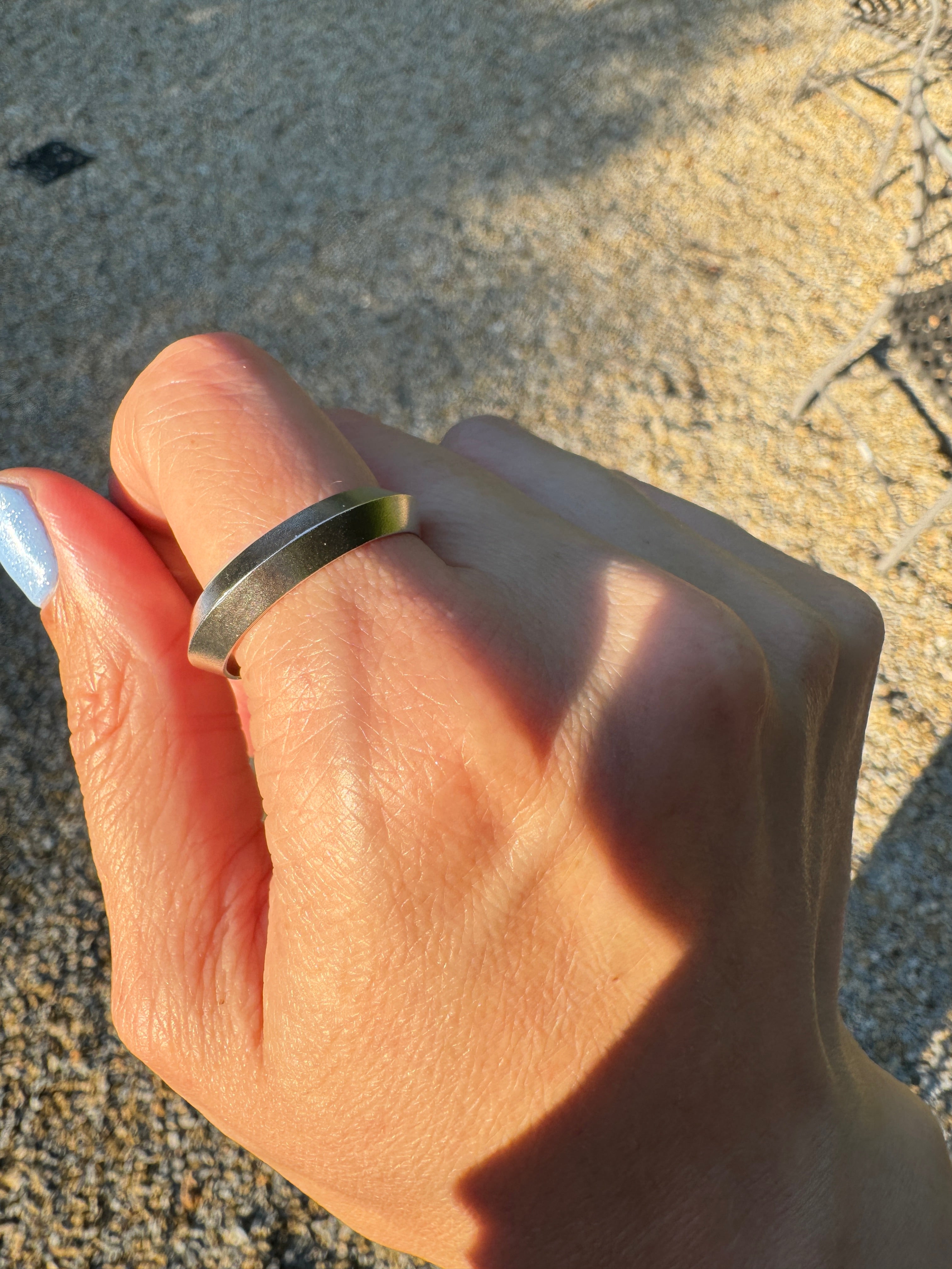 Sterling Silver Triangle Band (Size 11/11.5)