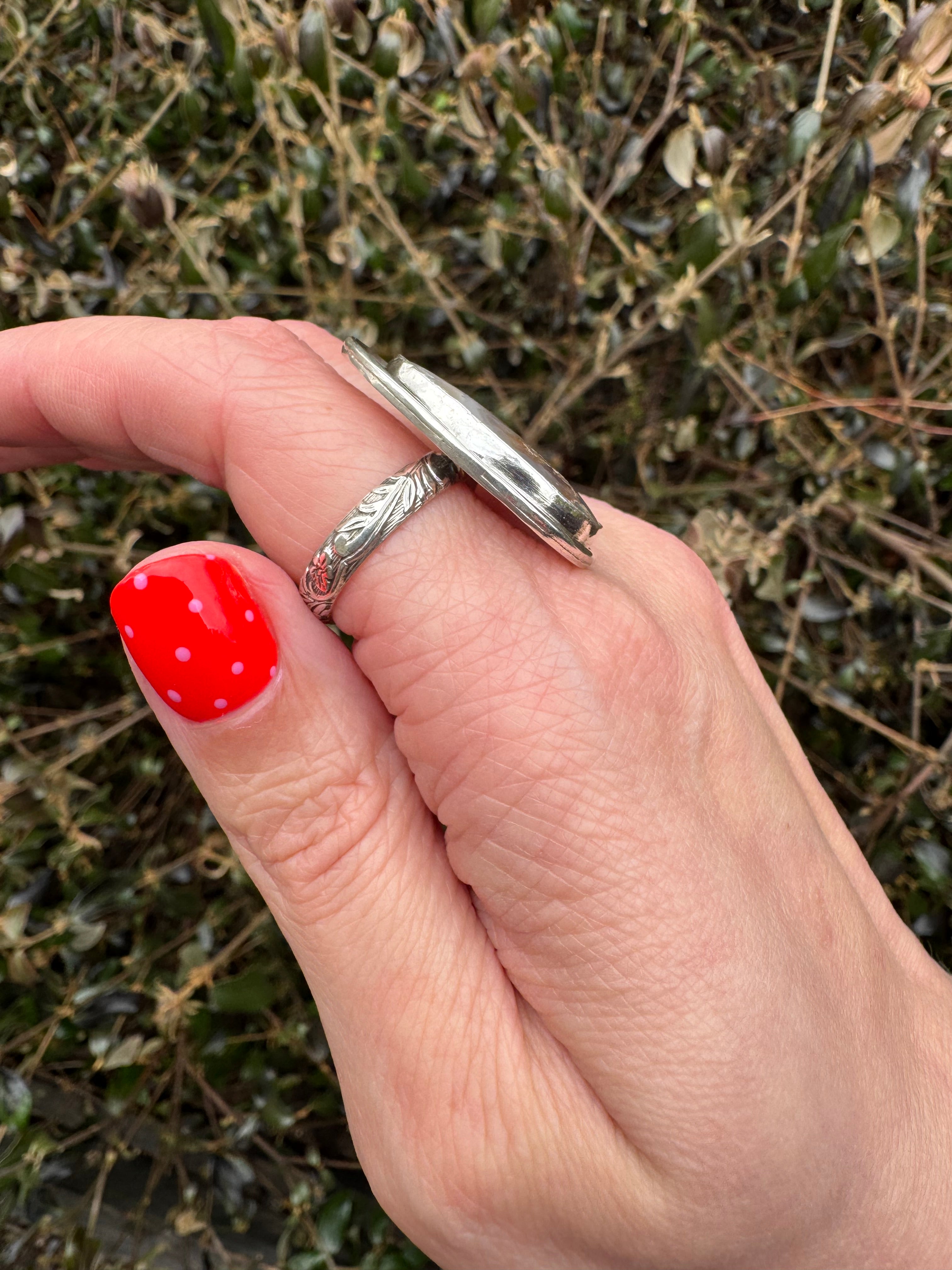 Prudent Man Plume Ring in Sterling Silver | Agate Statement Ring Size 9 — One of a Kind