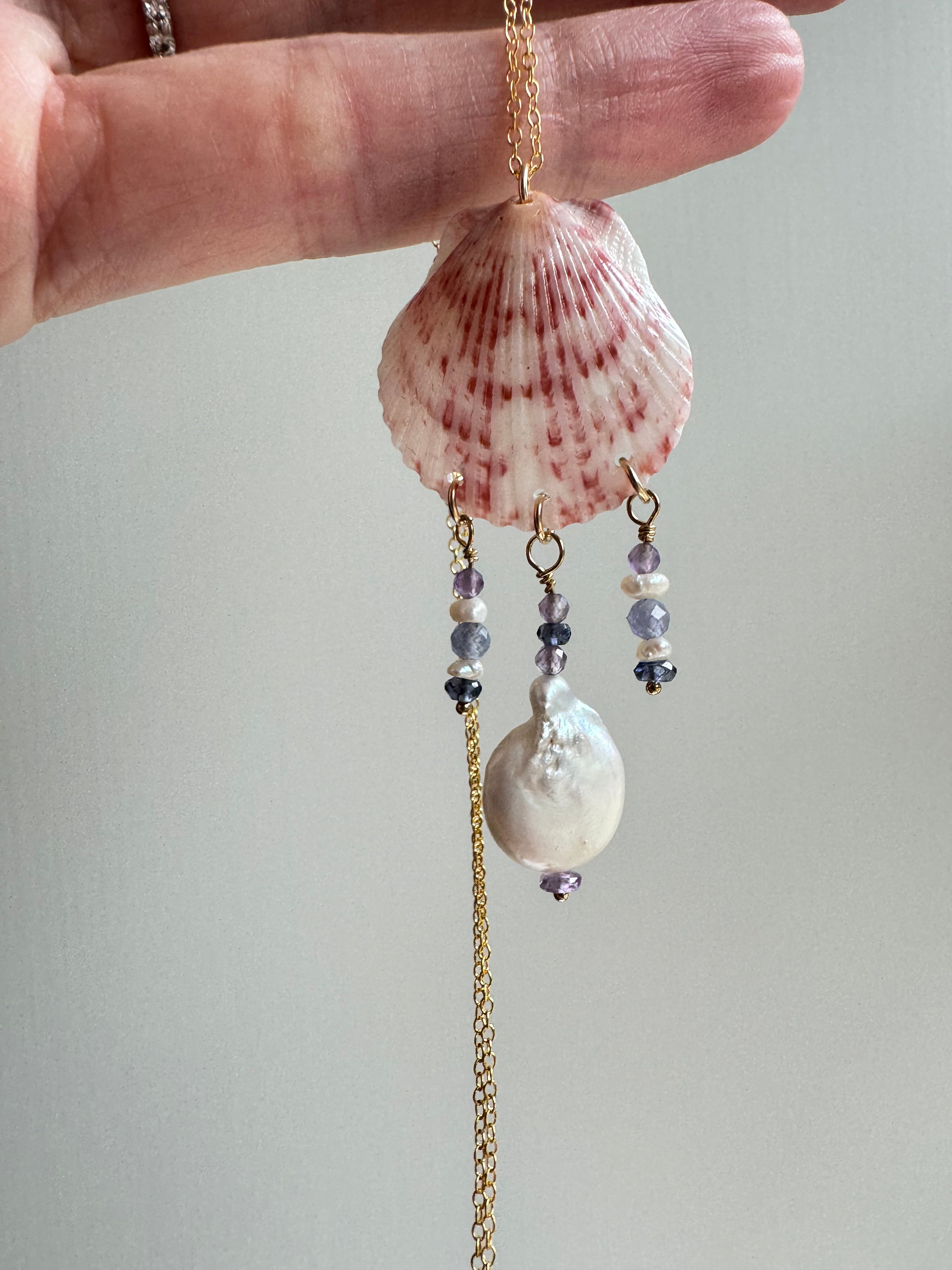 Pink Shell Necklace with Pearls