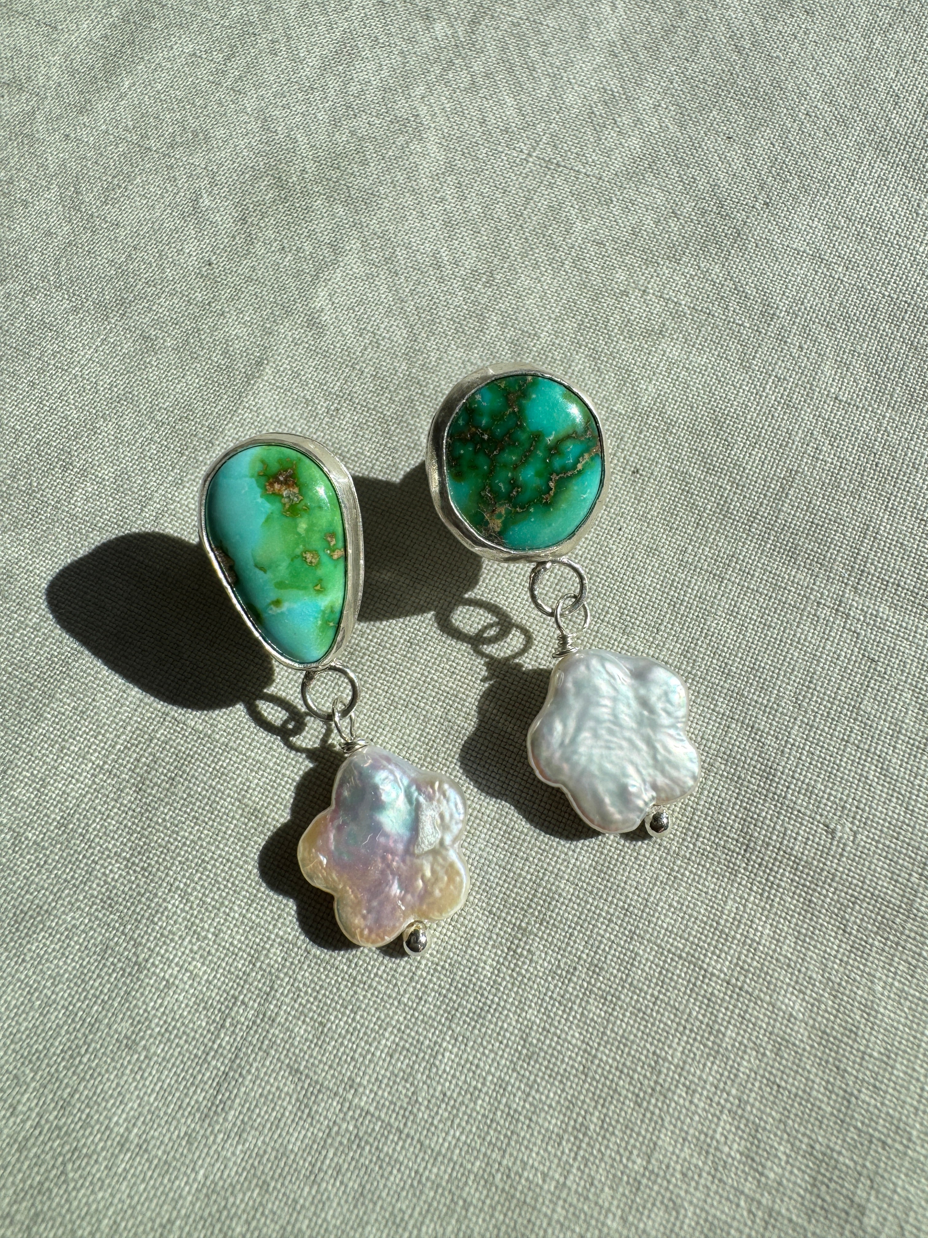 Flower Pearl Earrings