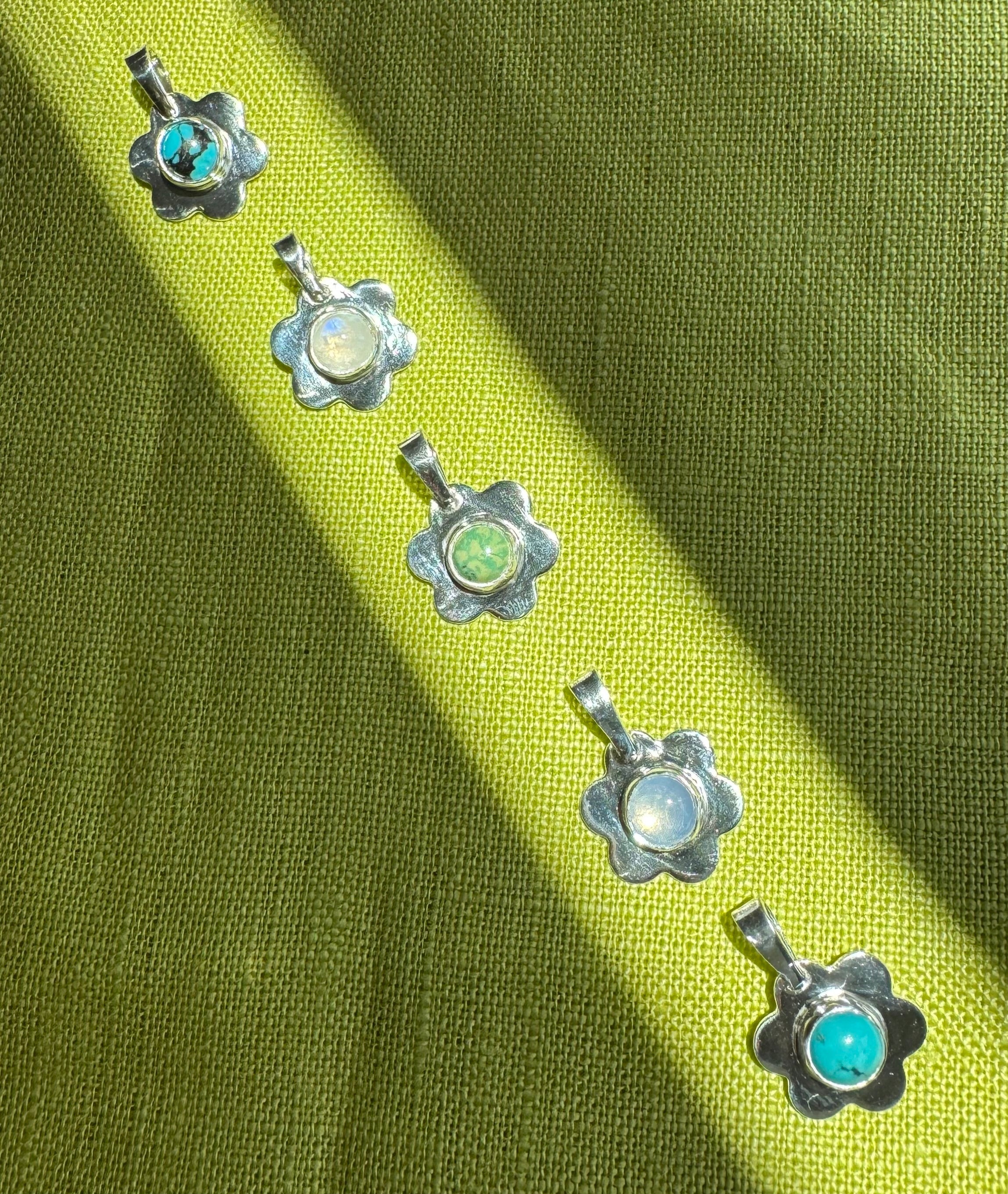 Charms & Pendants