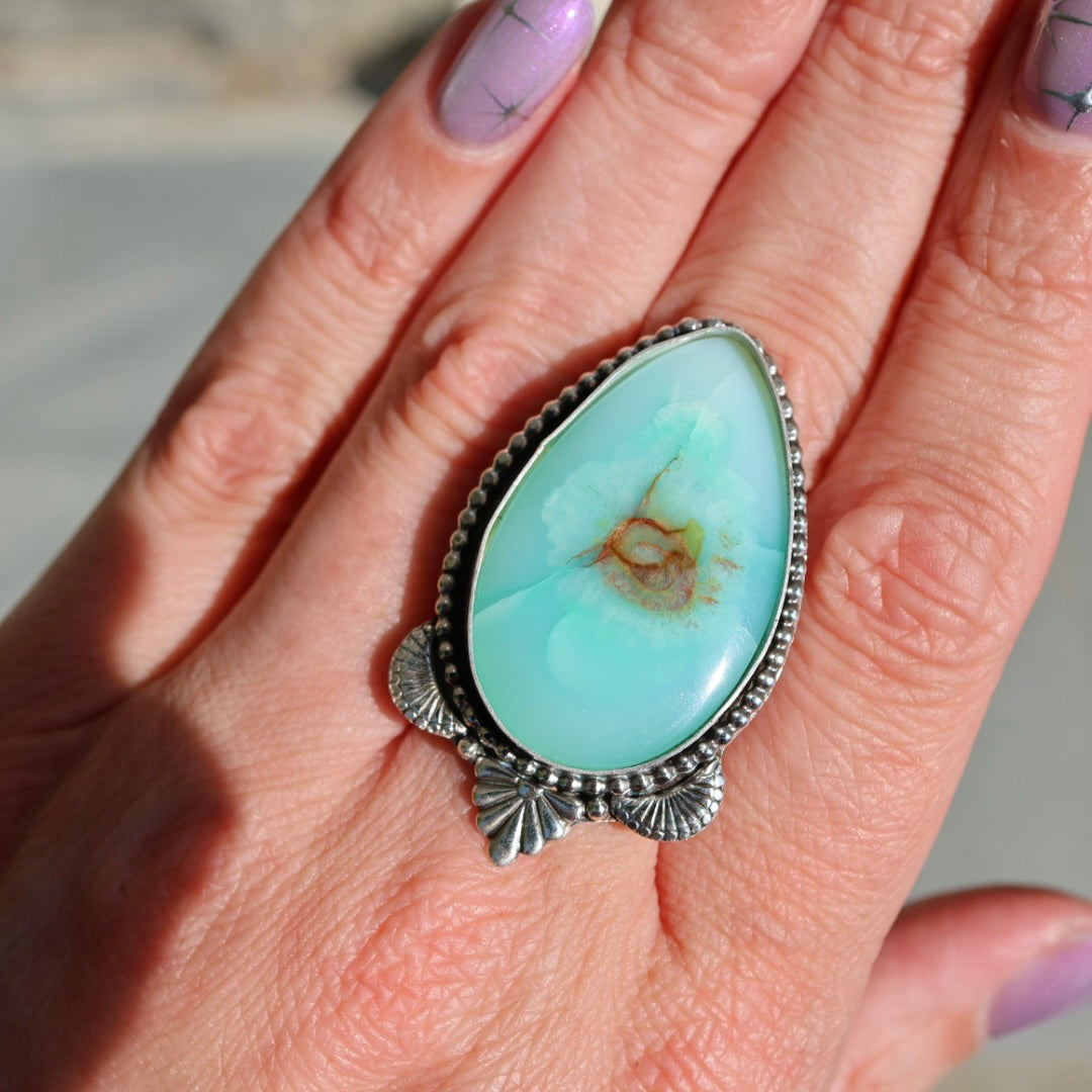 Teardrop Fischer Stone Ring (made in your size)