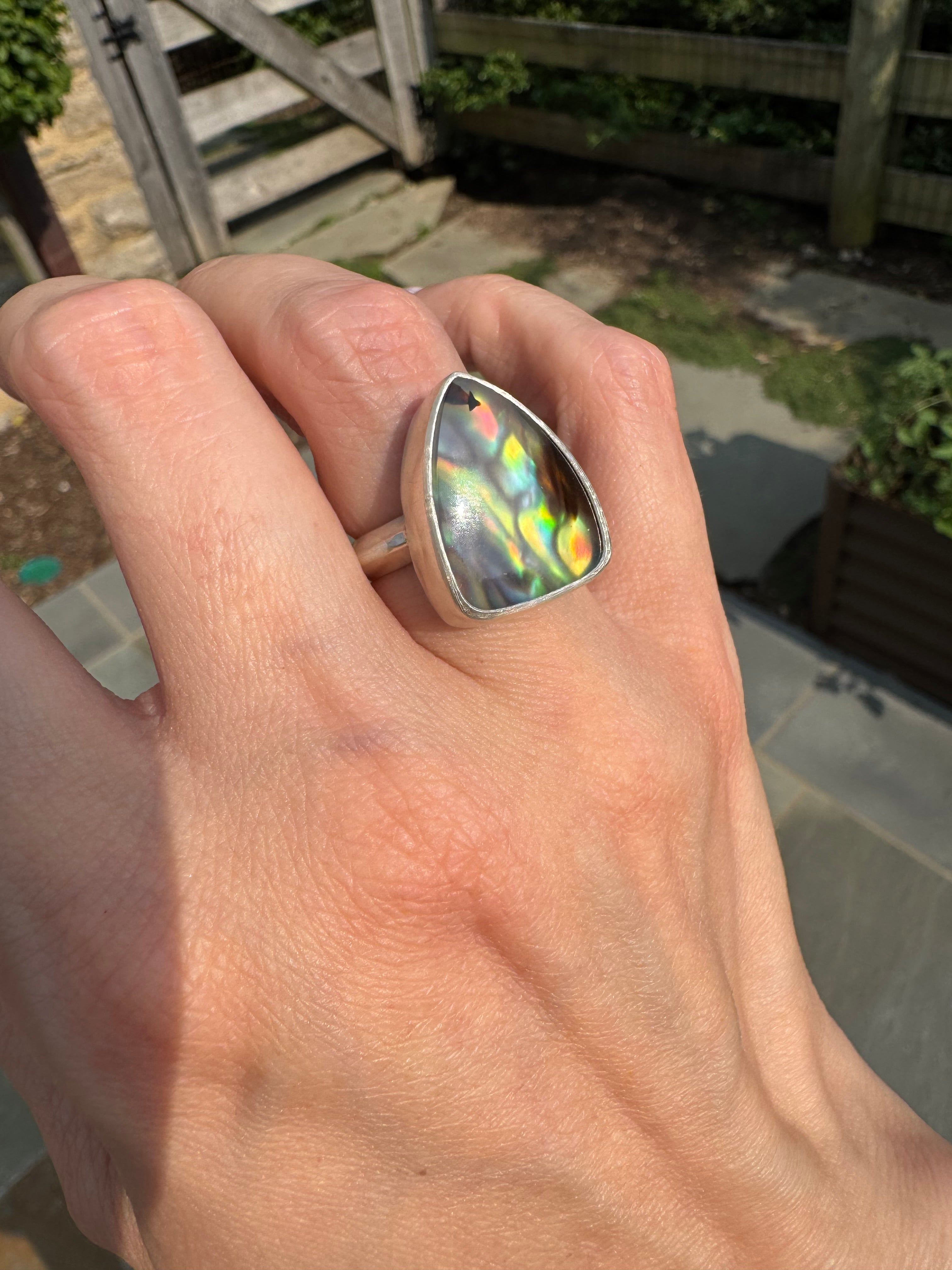 Montana Agate with New Zealand Abalone (Size 5.5-6)