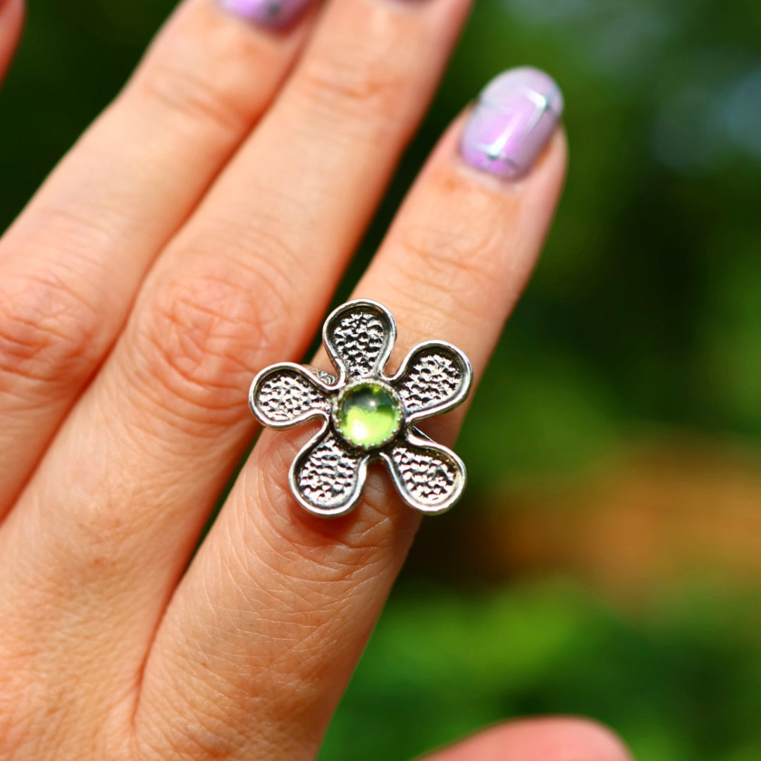 Sterling Silver Flower Ring with Peridot