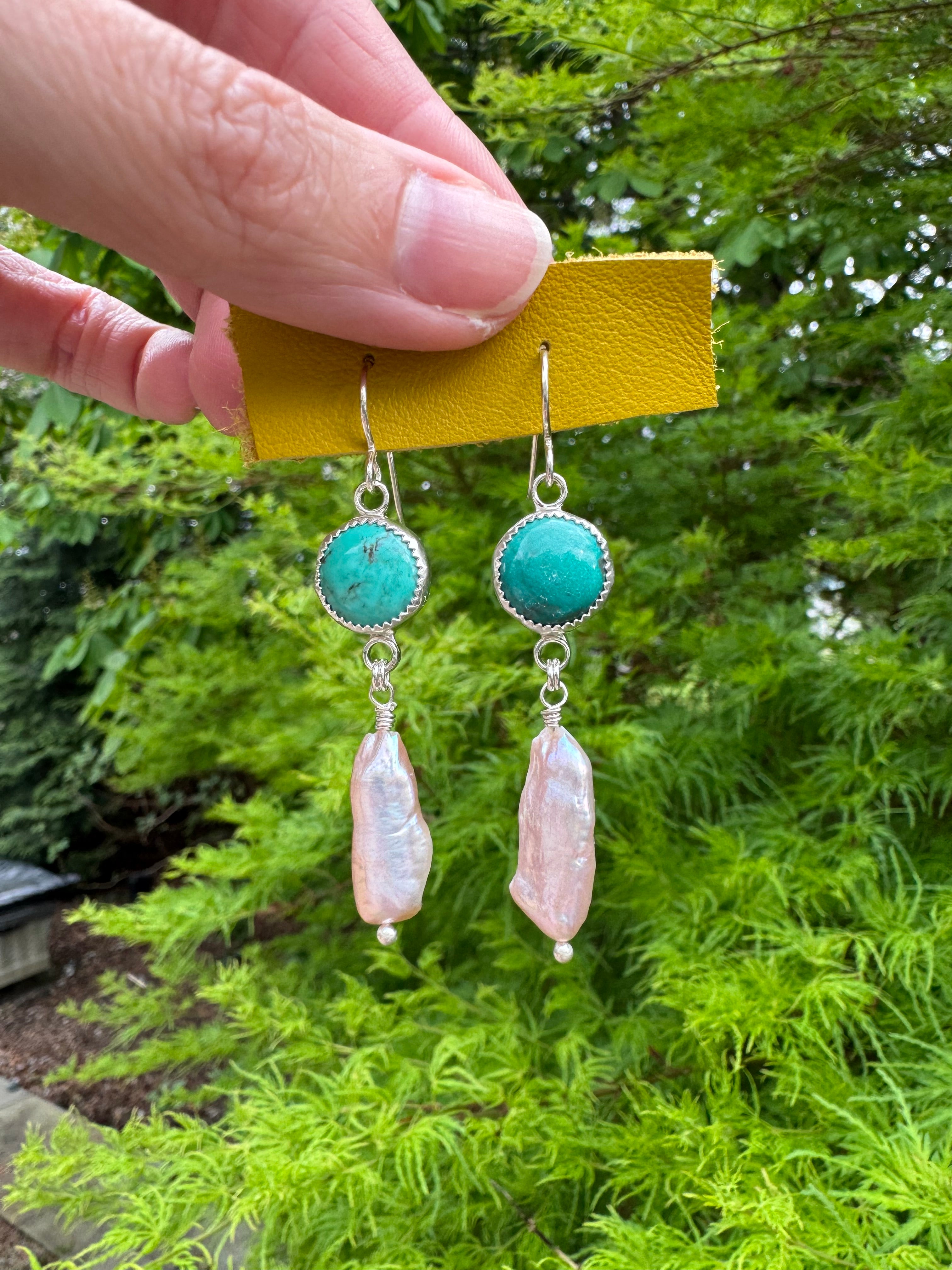 Carico Lake Turquoise & Freshwater Biwa Pearl Earrings