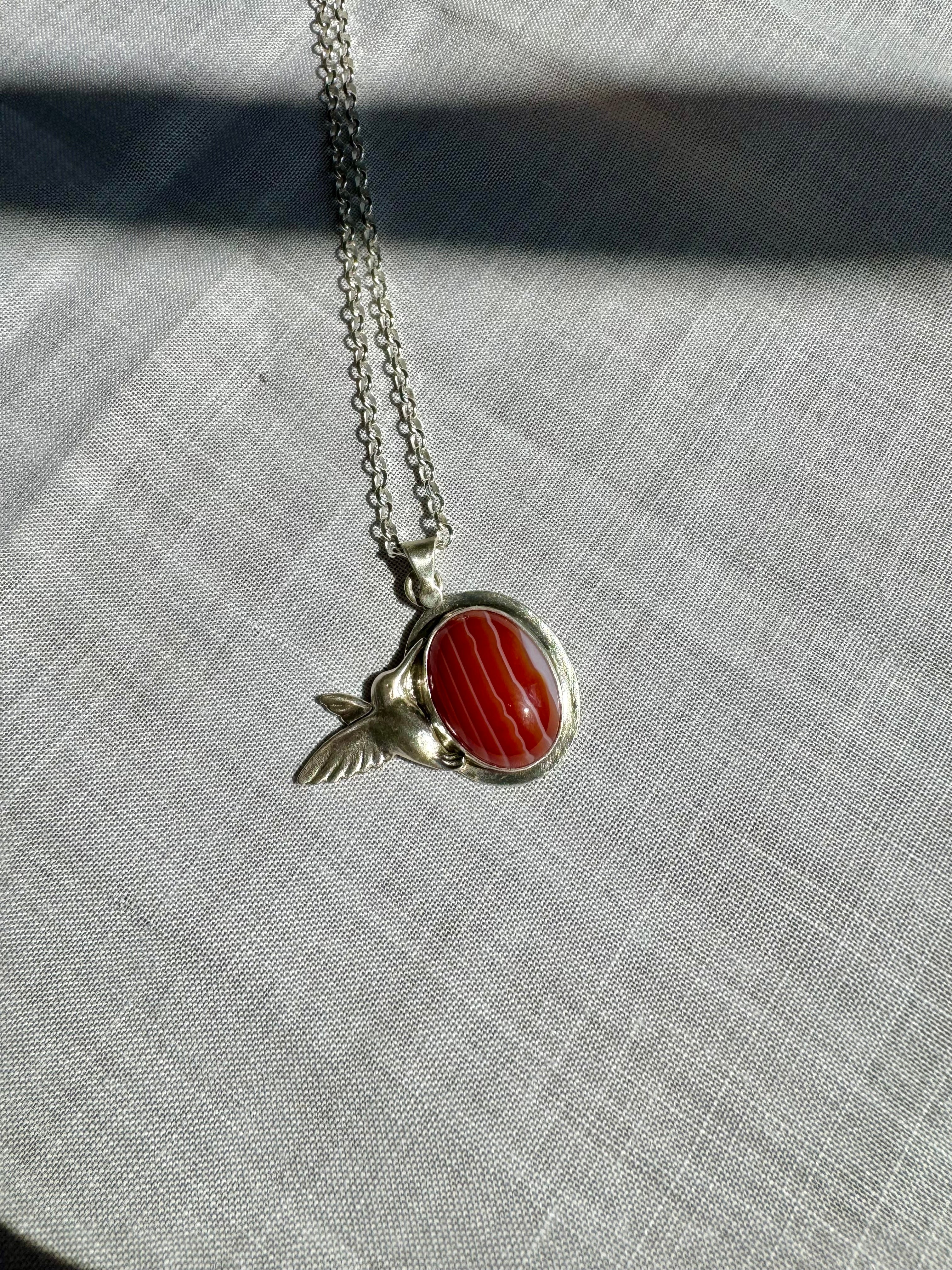 Hummingbird with Banded Onyx
