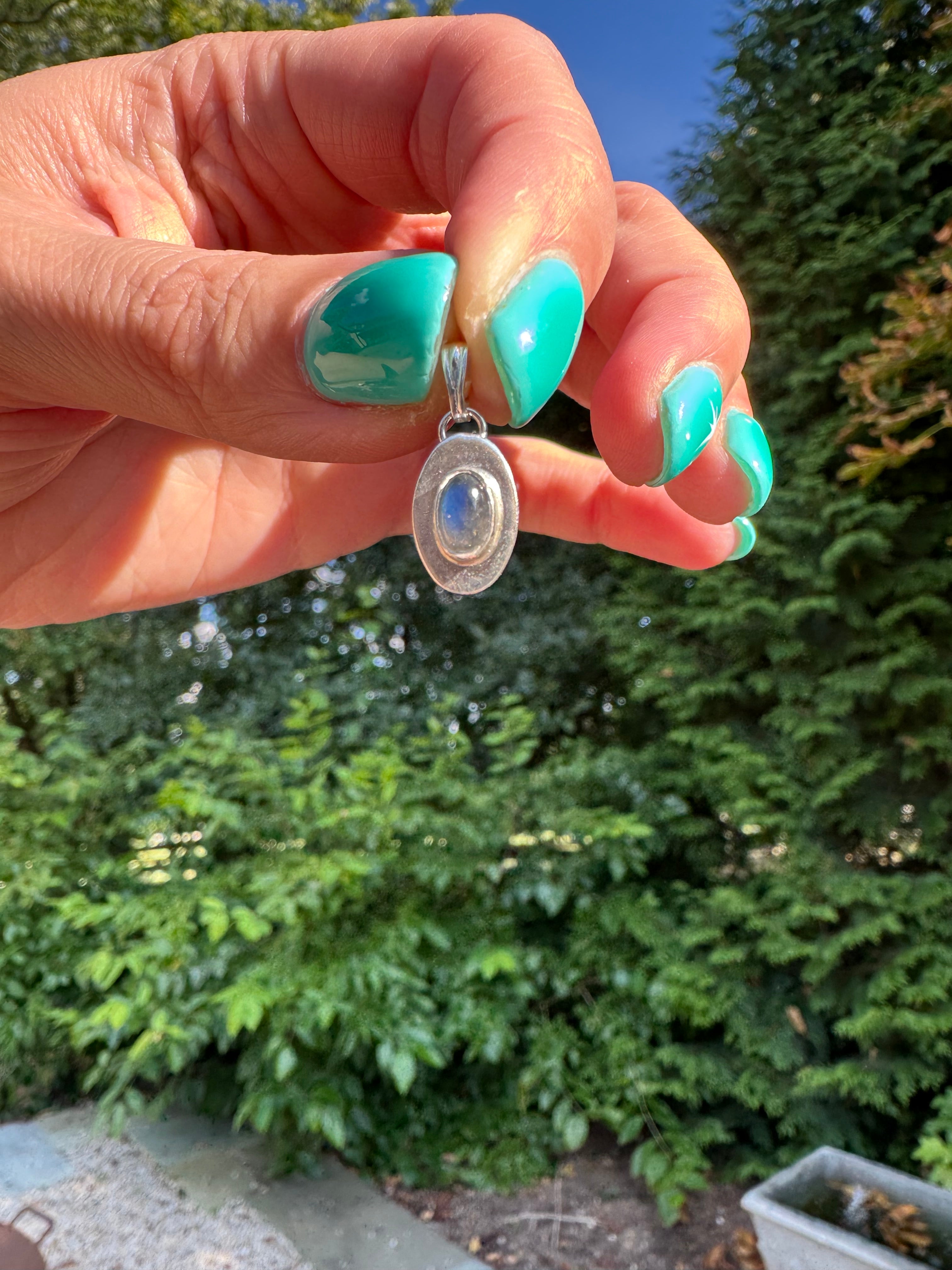 Diamond, Teardrop & Oval Charms