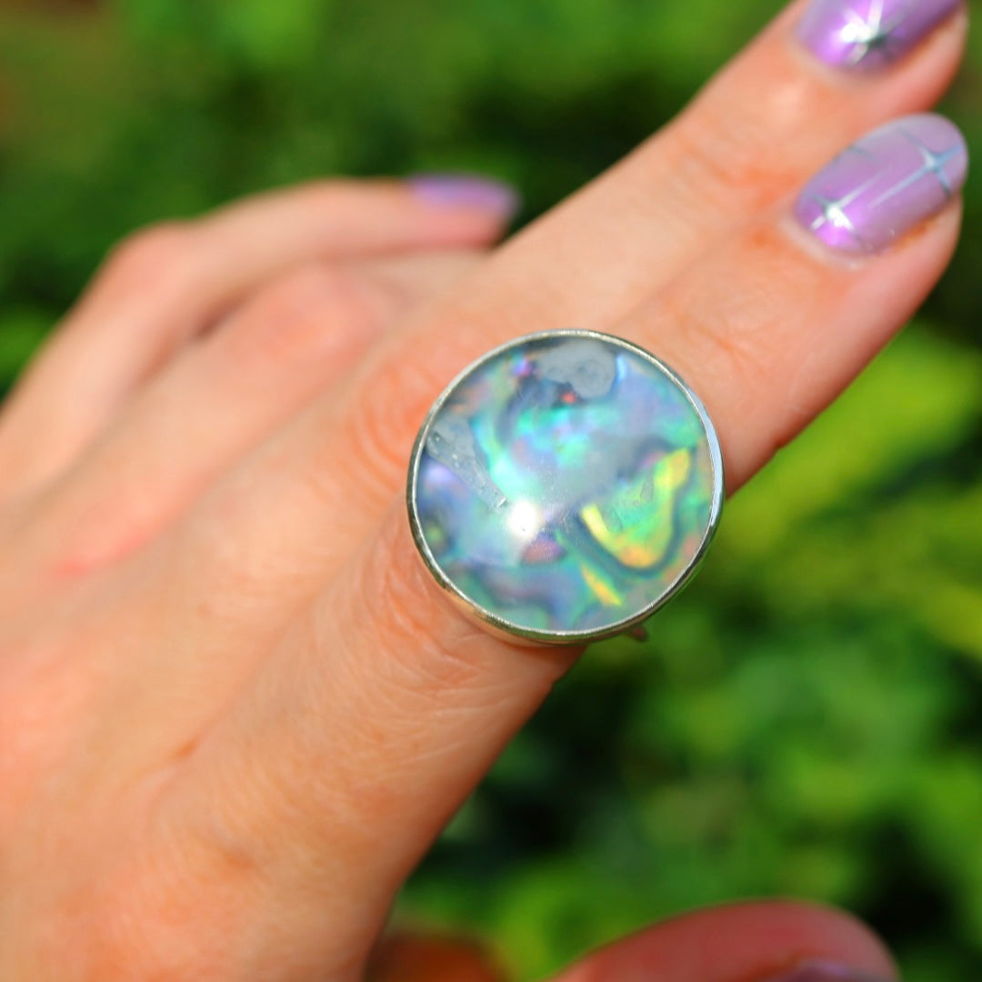 Ochoco Tube & New Zealand Abalone Ring | Iridescent Rainbow Ring | Size 6-6.25